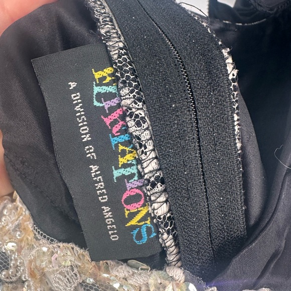 Alfred Angelo Black and White Dress with Lace & Pearls - Picture 6 of 6